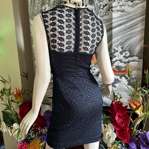 WOMEN’S DVF DIANE VON FURSTENBERG KINCHU SG LACE COCKTAIL SHEATH DRESS SMALL - Picture 9 of 13